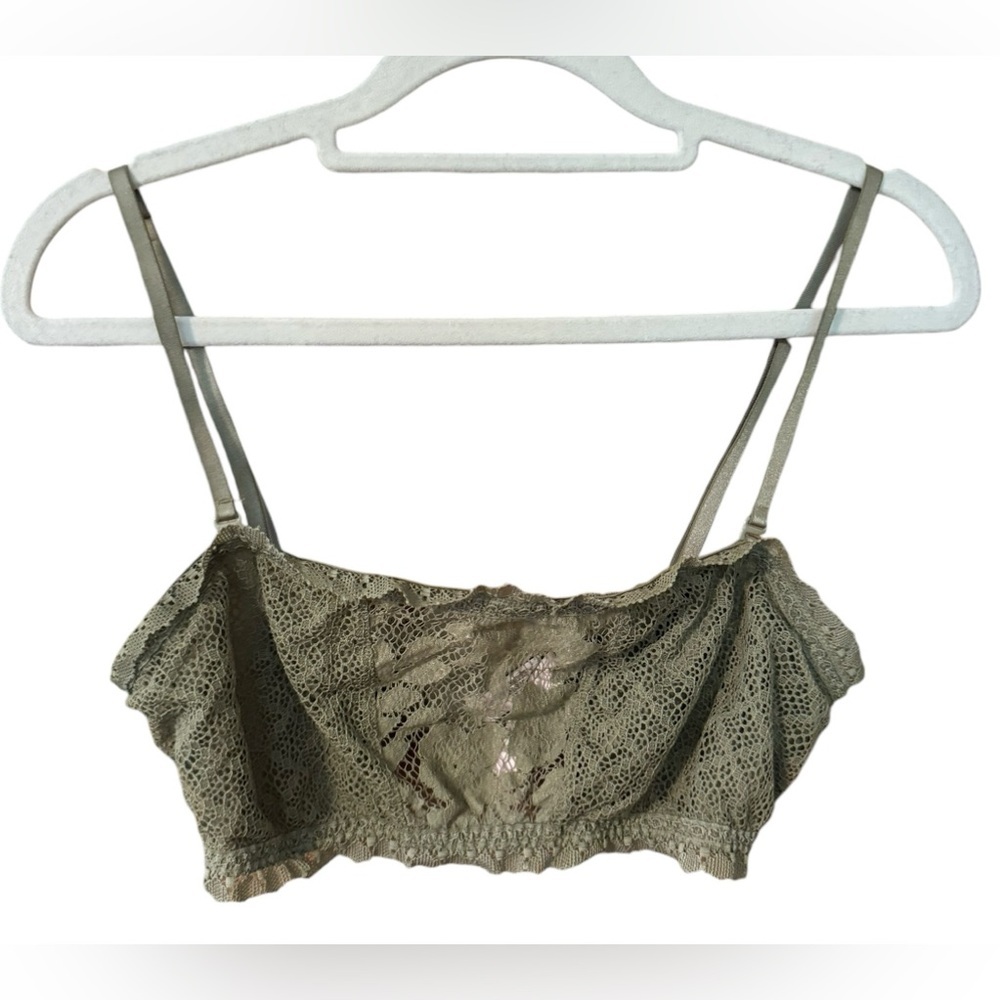 Victoria secrets bralette Lg lacy green adjustable/convertible straps strapless